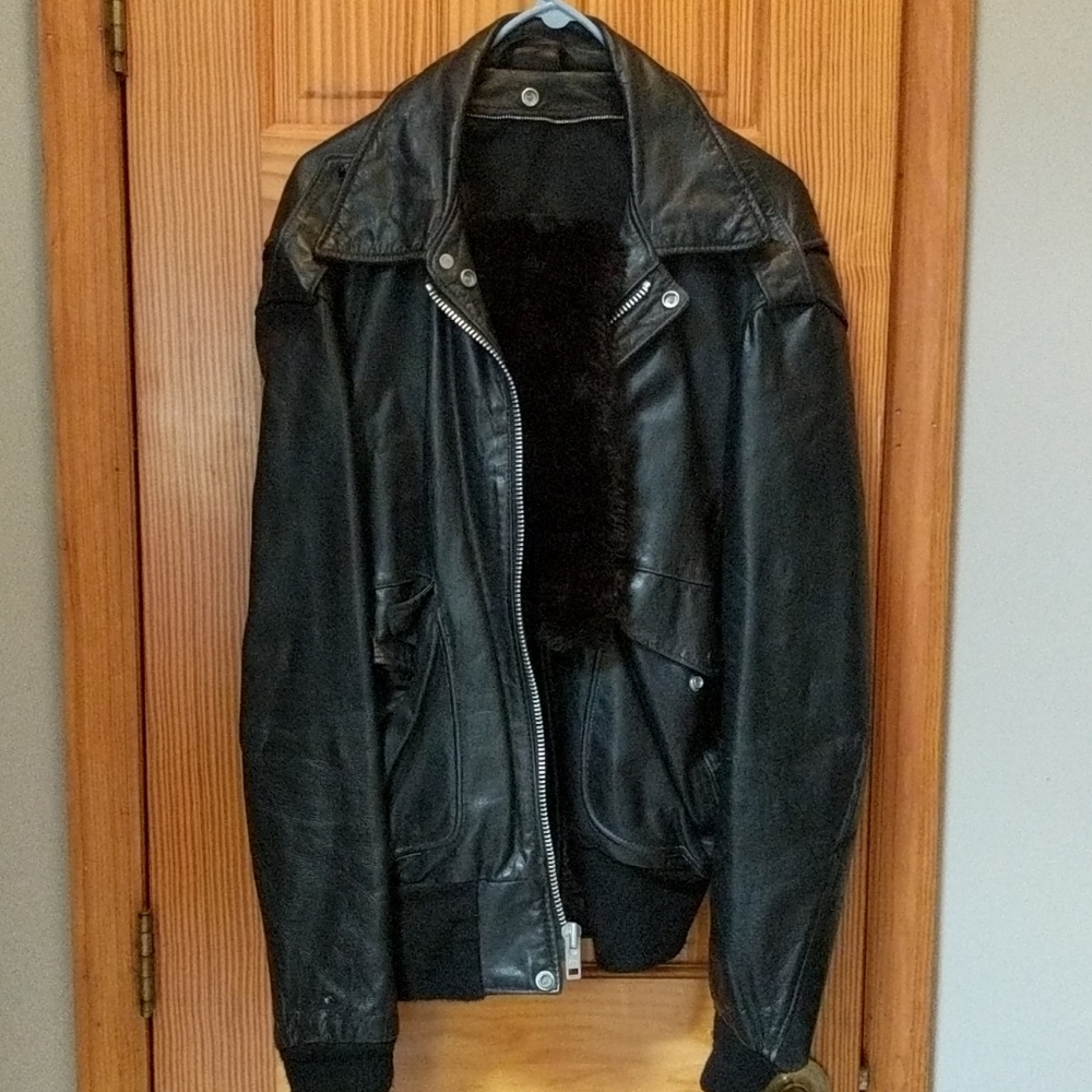 Vintage bomber jacket, size largish